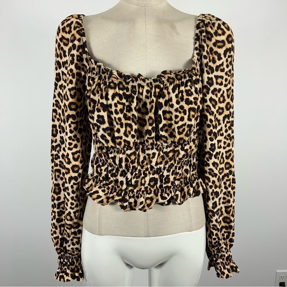 H&M cropped Leopard Print Long Sleeve Women's Top M - Picture 1 of 10